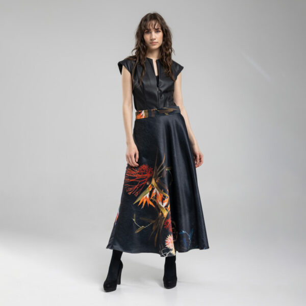 Black Beauty Vegan Leather Top Rv08 - Image 2